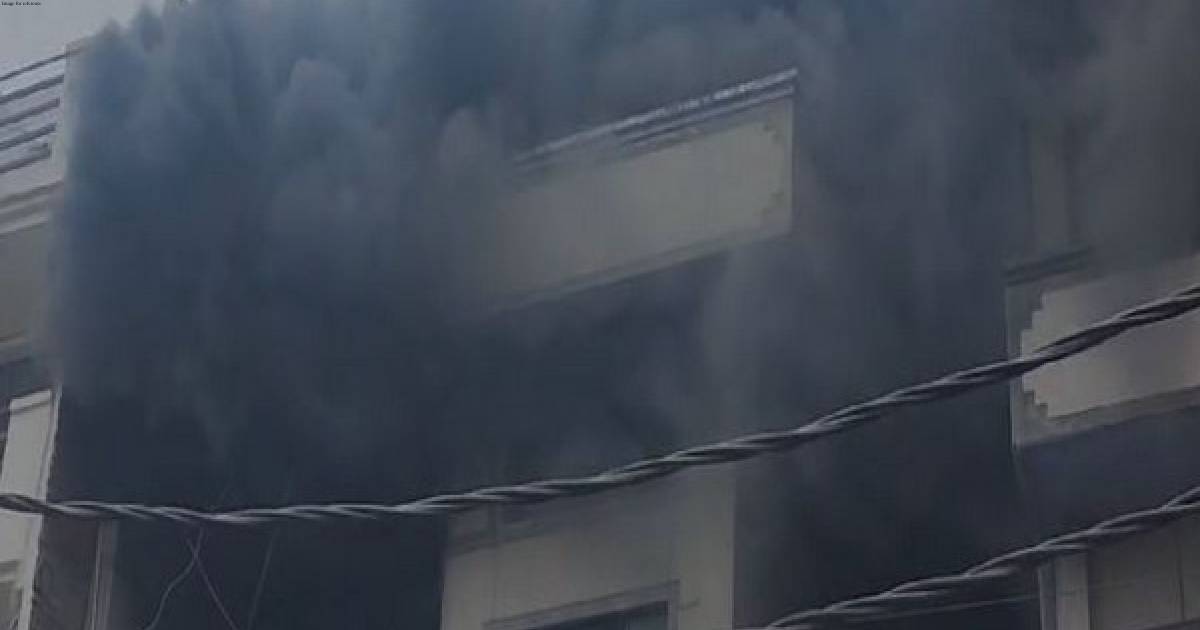 Massive fire breaks out in Delhi's Narela; fire tenders on spot